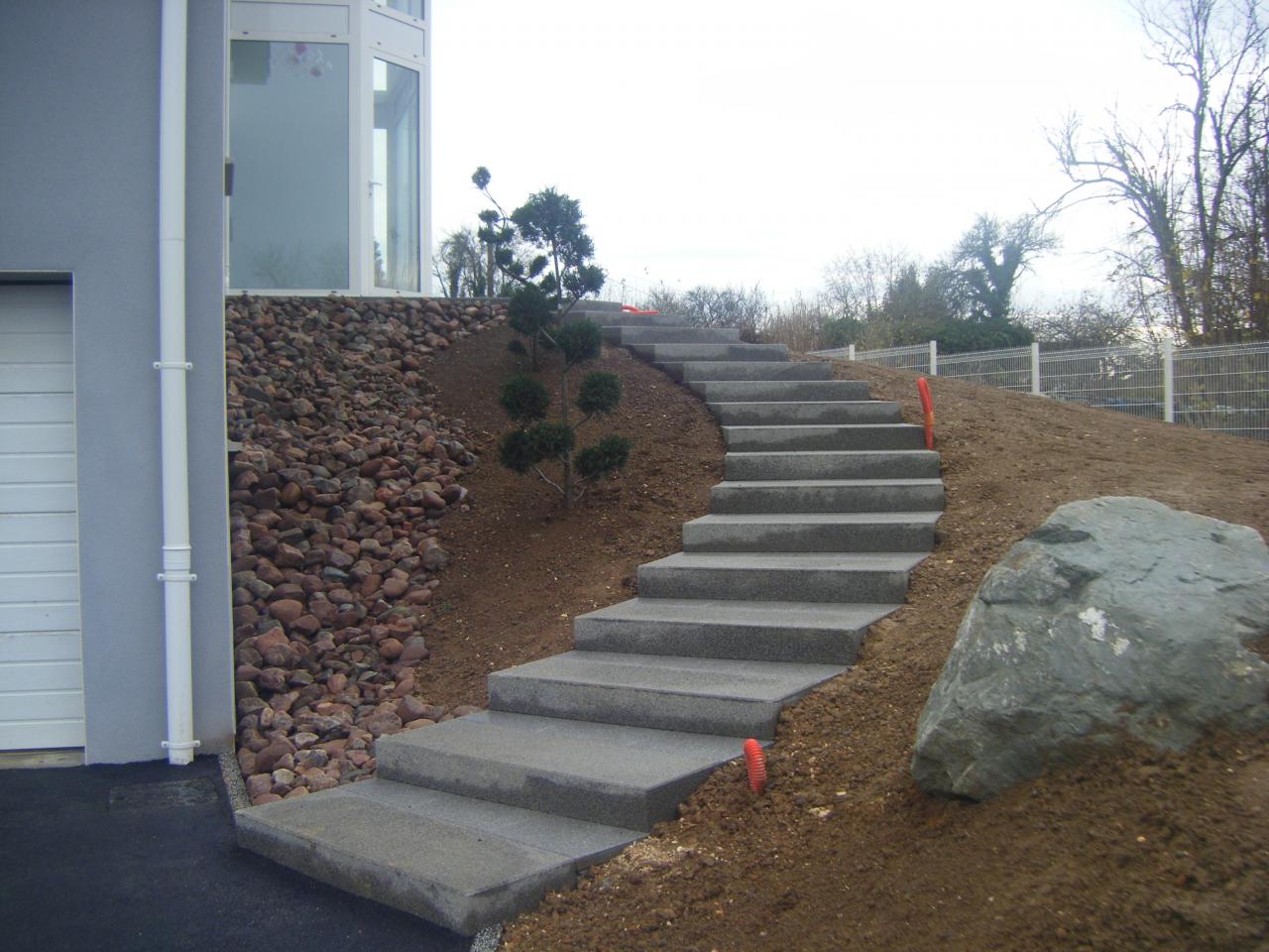 Création d'escalier en béton à Saint-Laurent-la-Roche