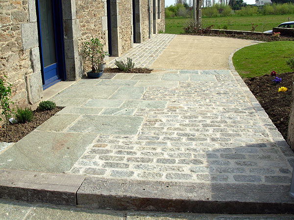 Dallage, terrasse, chape pavée à Lons-le-Saunier